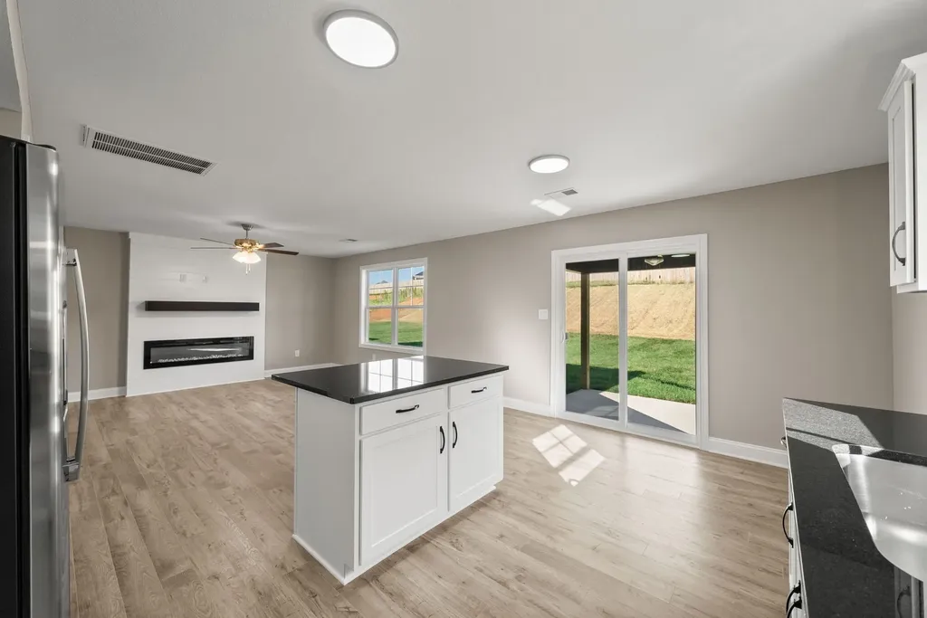 155 Irish Hills Clarksville TN 37042