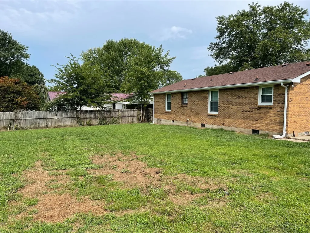 512 Kellia Drive Clarksville TN 37042