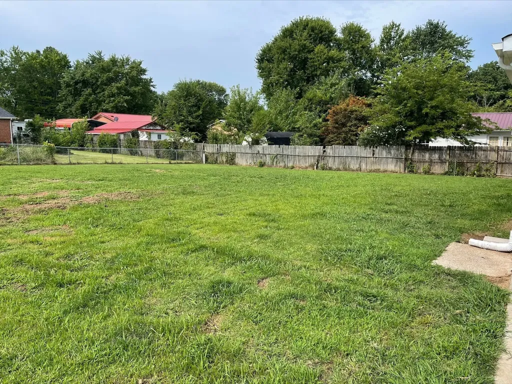 512 Kellia Drive Clarksville TN 37042
