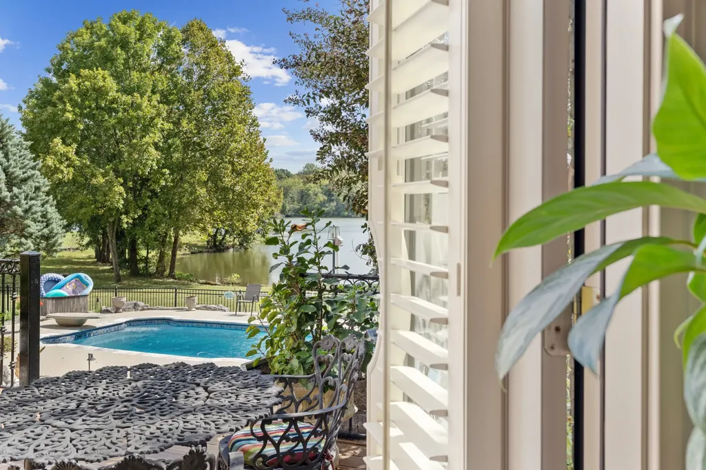 824 Stonebrook Drive Lebanon TN 37087