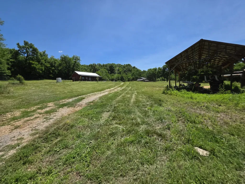 144 Heine Lane Hartsville TN 37074