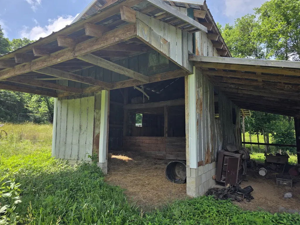 144 Heine Lane Hartsville TN 37074