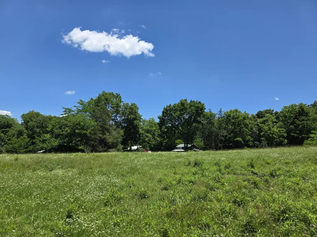 144 Heine Lane Hartsville TN 37074