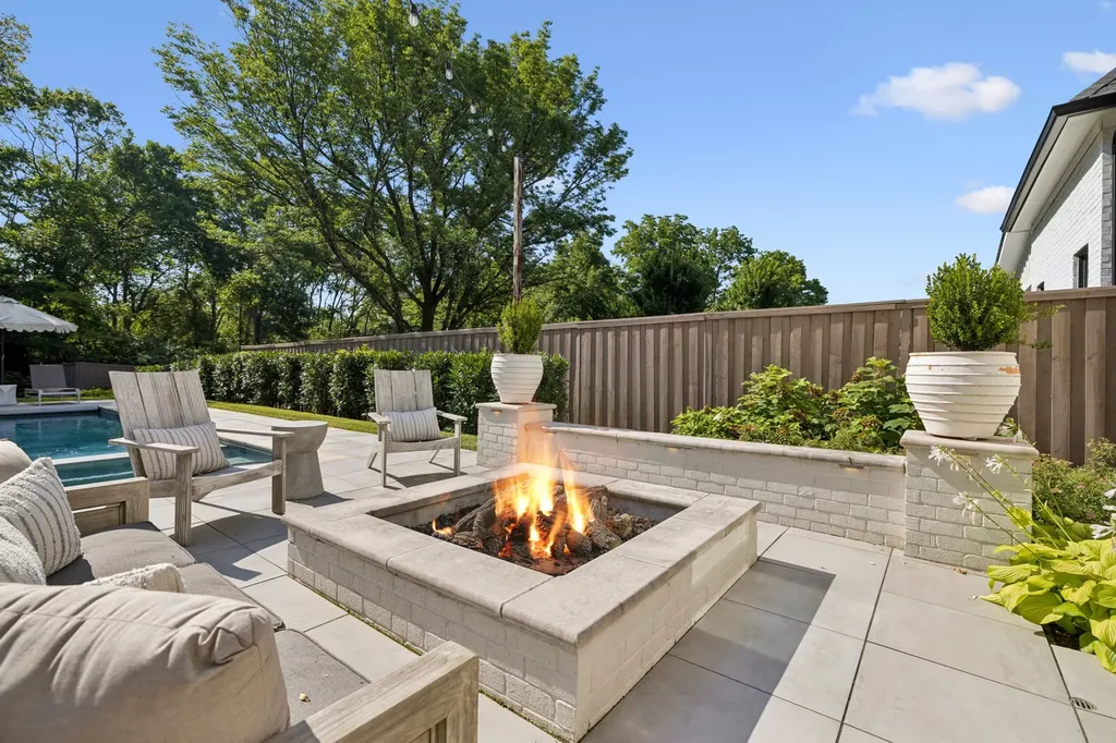 4406 Lealand Lane Nashville TN 37204