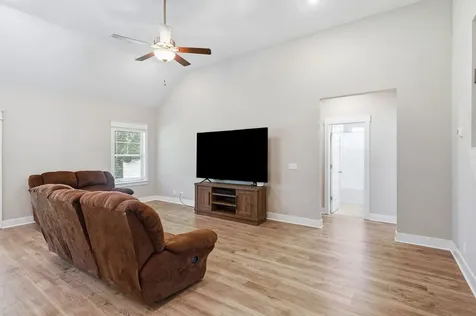 2407 Fig Drive Murfreesboro TN 37127