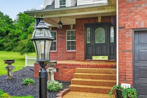 128 Cody Court Portland TN 37148