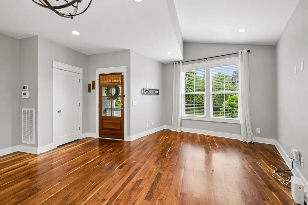 3516 Hillsdale Avenue Nashville TN 37205
