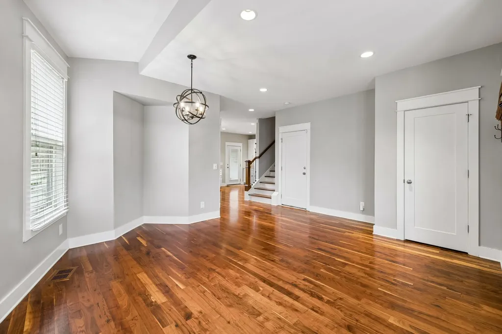 3516 Hillsdale Avenue Nashville TN 37205