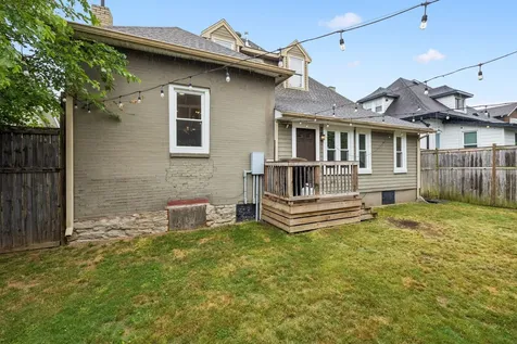 913 15th Ave, S Nashville TN 37212
