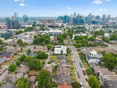 913 15th Ave, S Nashville TN 37212