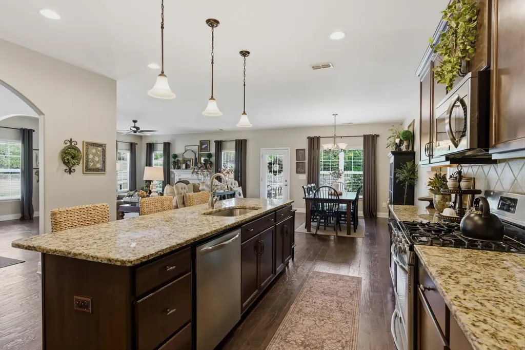 167 Dayflower Drive Hendersonville TN 37075