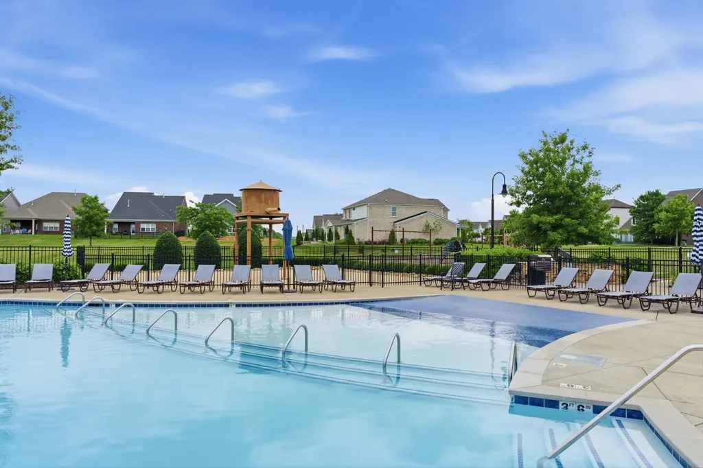 167 Dayflower Drive Hendersonville TN 37075