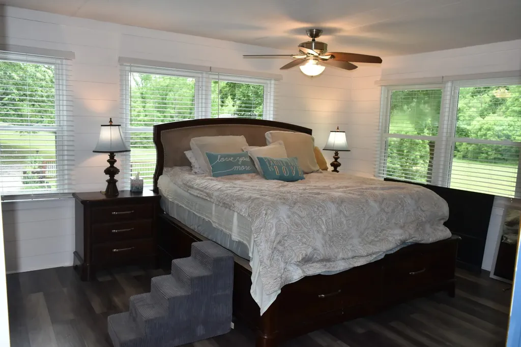 1331 Turkey Creek Loop Tullahoma TN 37388