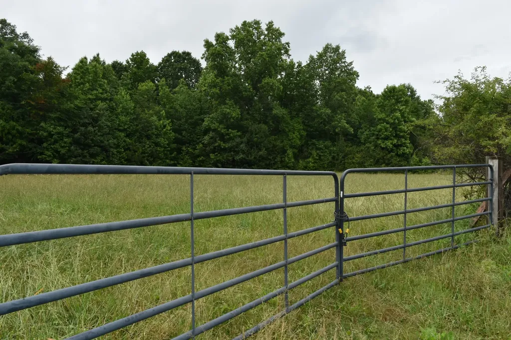 1331 Turkey Creek Loop Tullahoma TN 37388