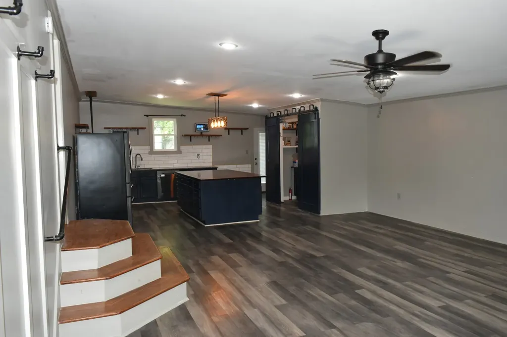 1331 Turkey Creek Loop Tullahoma TN 37388