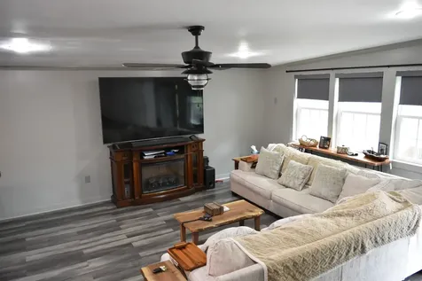 1331 Turkey Creek Loop Tullahoma TN 37388