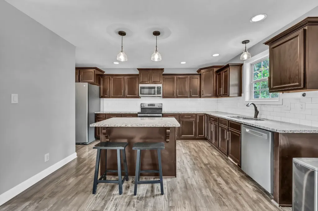 332 Abeline Drive Clarksville TN 37043