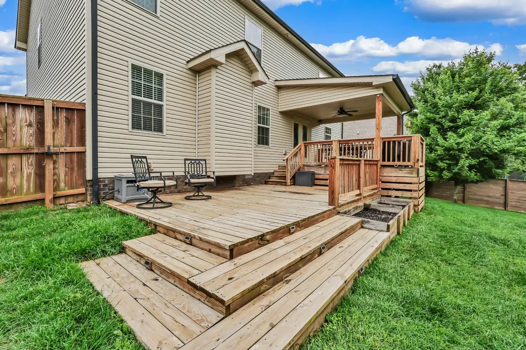 332 Abeline Drive Clarksville TN 37043