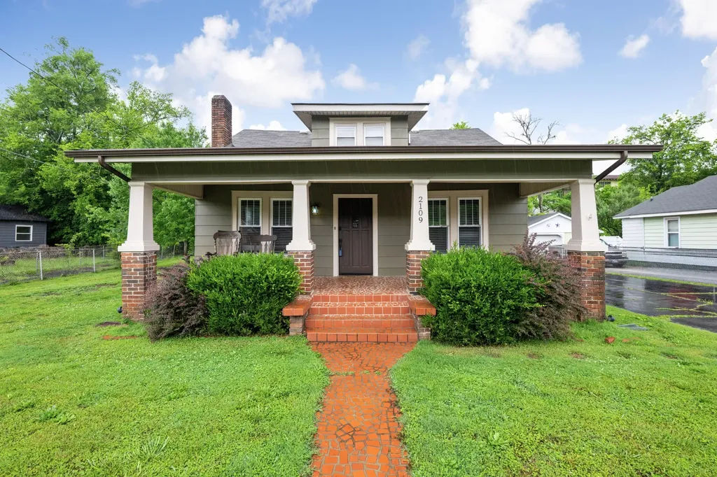 2109 Lyndon Avenue Chattanooga TN 37415