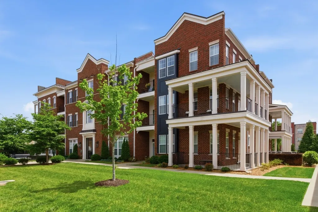 2089 Branford Place Thompsons Station TN 37179