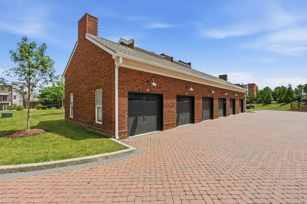 2089 Branford Place Thompsons Station TN 37179