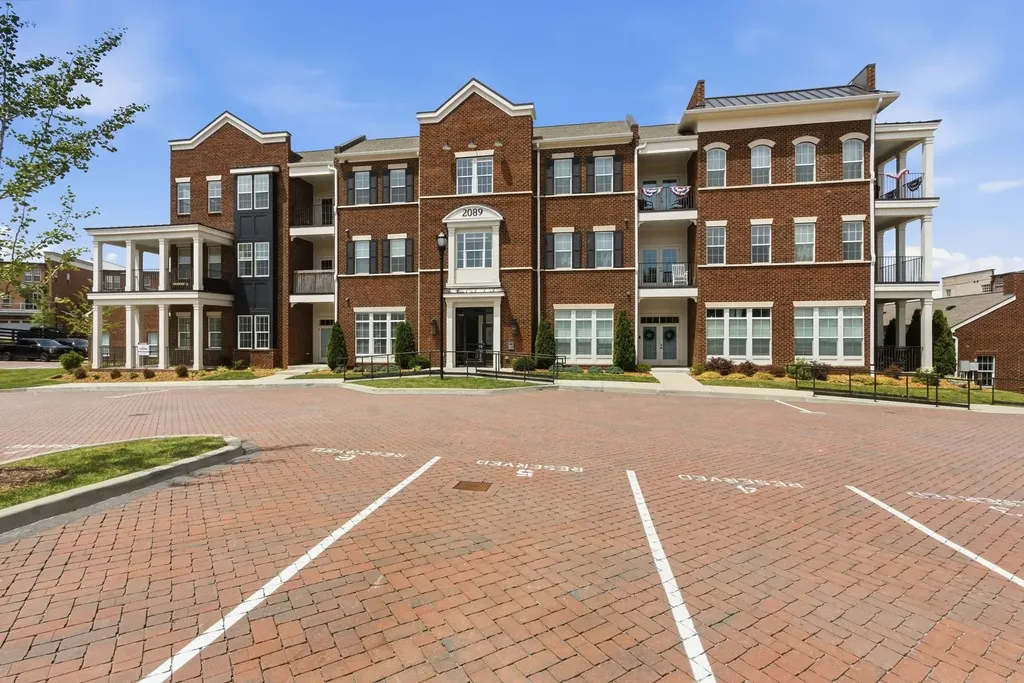 2089 Branford Place Thompsons Station TN 37179