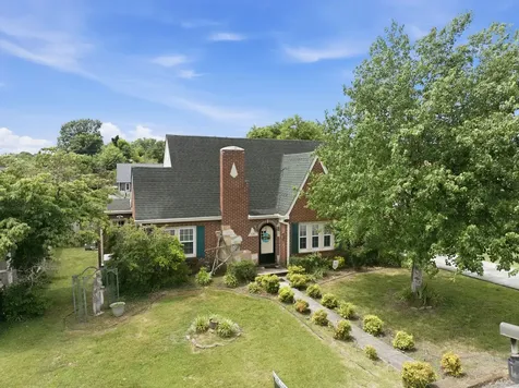 518 Jefferson Ave, E Carthage TN 37030