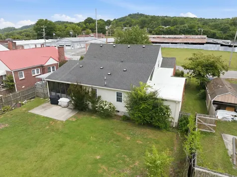 518 Jefferson Ave, E Carthage TN 37030