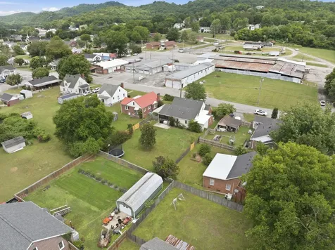 518 Jefferson Ave, E Carthage TN 37030