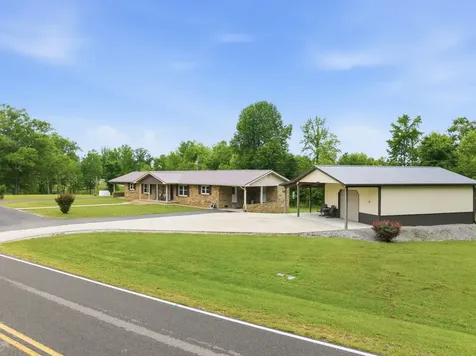 944 Brooksie Thompson Road Decaturville TN 38329