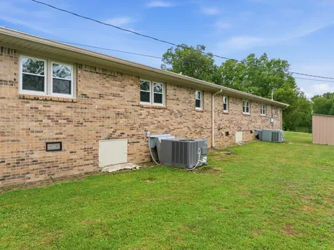 944 Brooksie Thompson Road Decaturville TN 38329