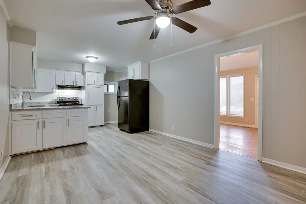 125 Curtis Cross Roads Hendersonville TN 37075