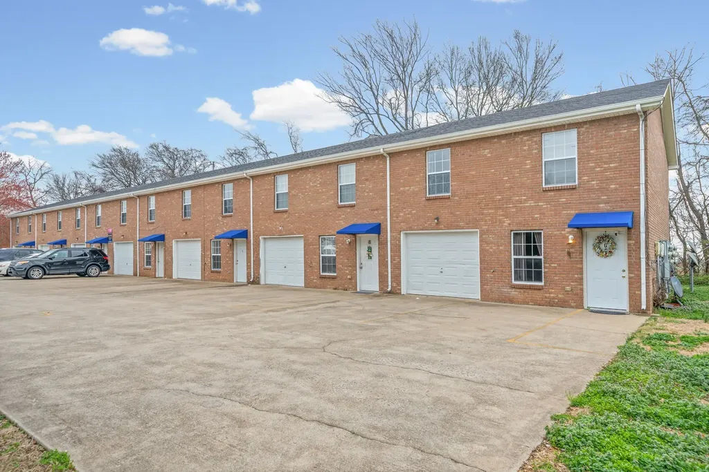 3285 Tower Drive Clarksville TN 37042