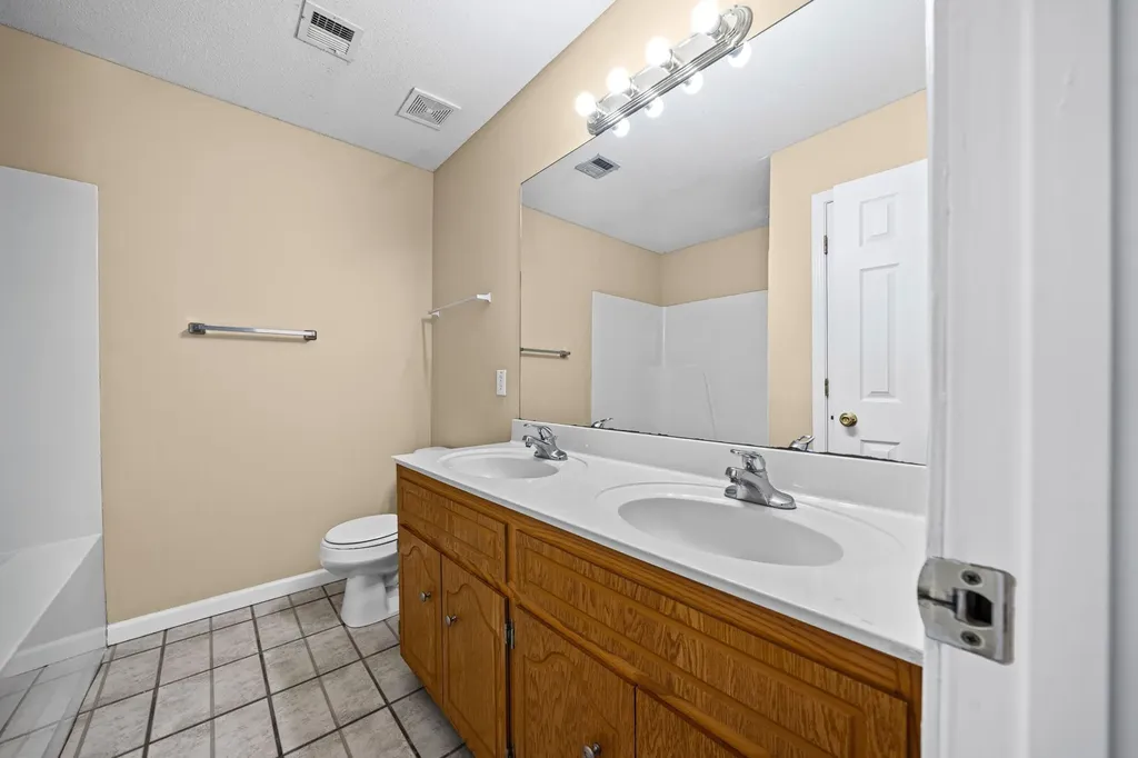 3285 Tower Drive Clarksville TN 37042