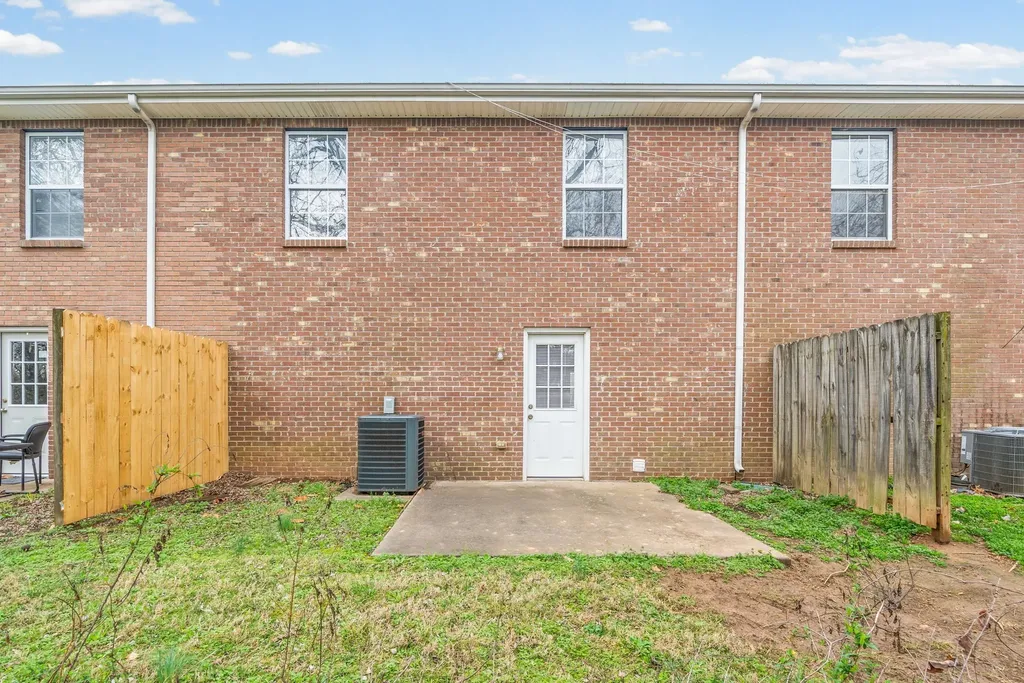 3285 Tower Drive Clarksville TN 37042