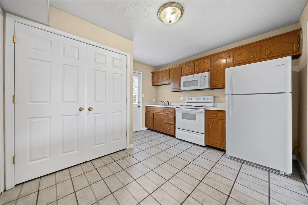 3285 Tower Drive Clarksville TN 37042