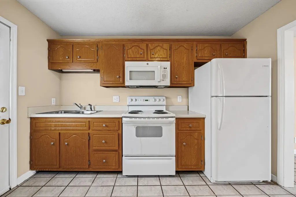 3285 Tower Drive Clarksville TN 37042