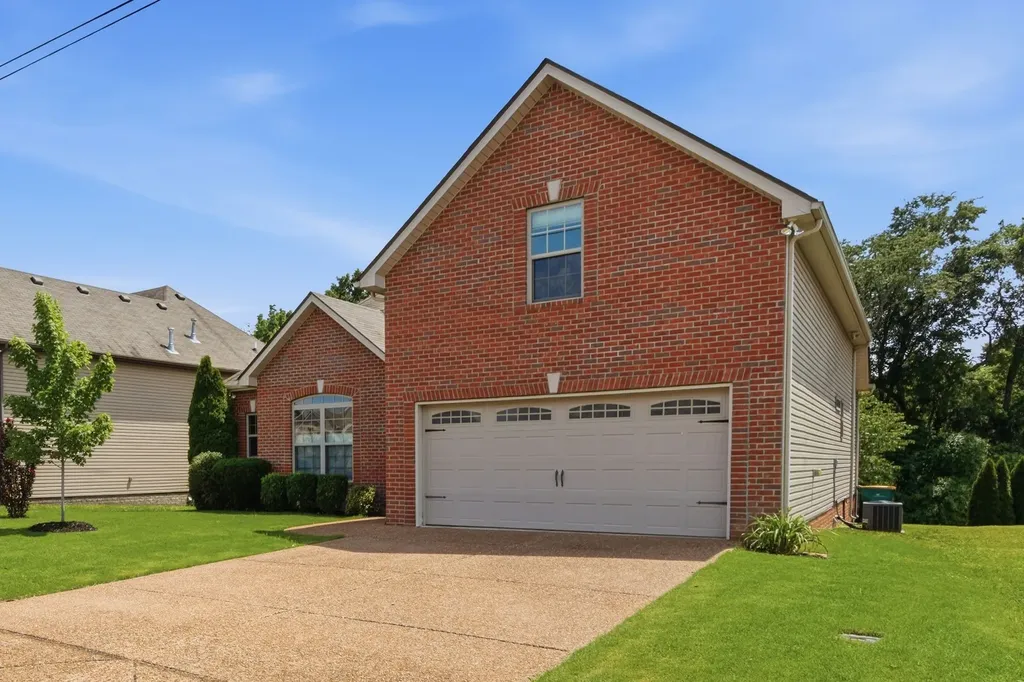 7024 Nickalus Way Spring Hill TN 37174
