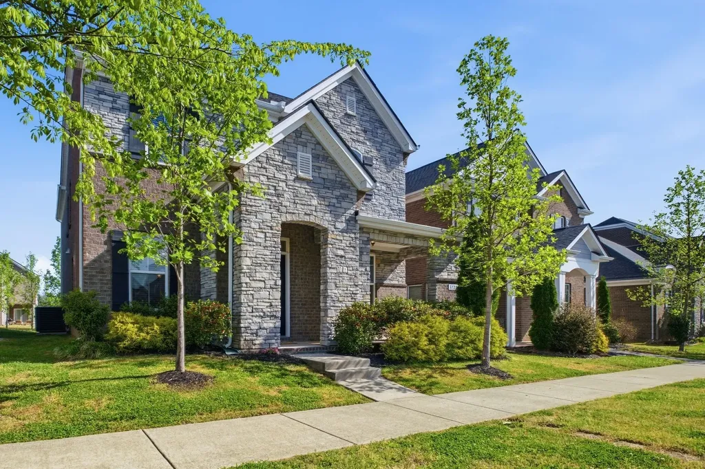 3725 Hoggett Ford Road Hermitage TN 37076