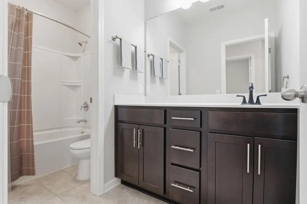 3725 Hoggett Ford Road Hermitage TN 37076