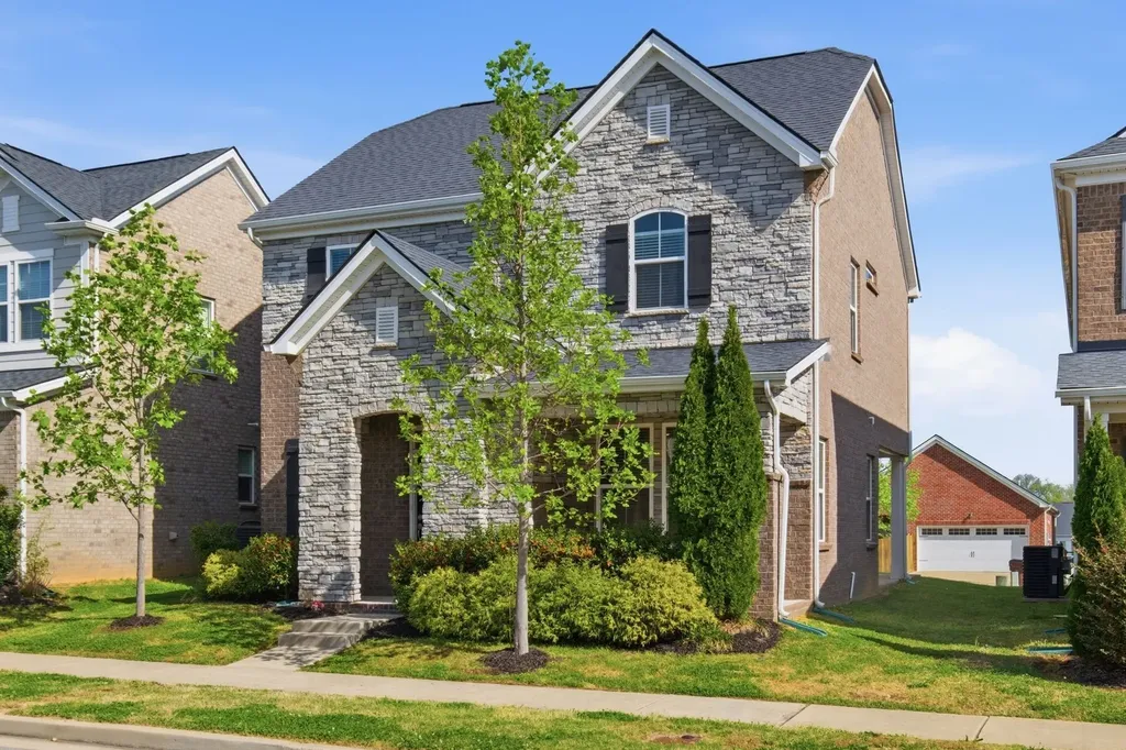 3725 Hoggett Ford Road Hermitage TN 37076