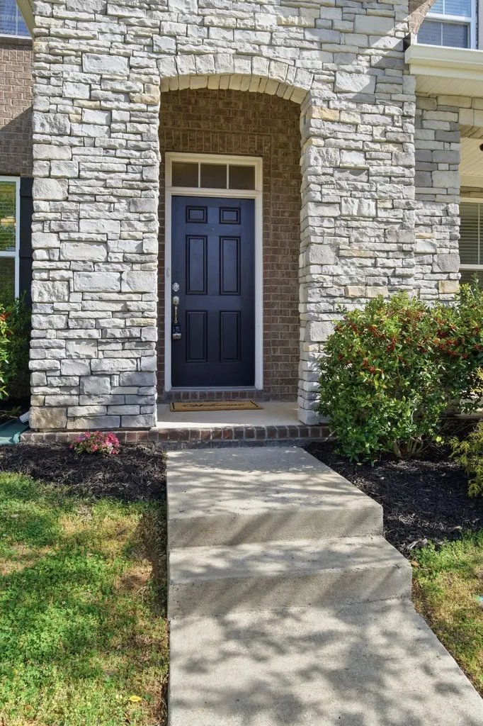3725 Hoggett Ford Road Hermitage TN 37076