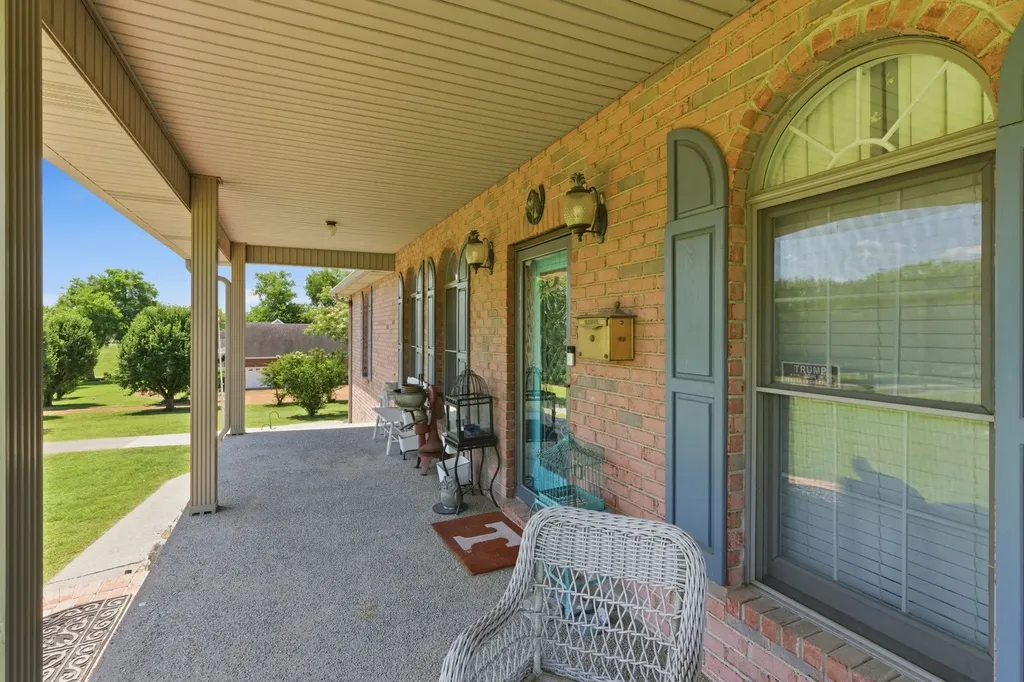 238 Zieglers Fort Road Gallatin TN 37066