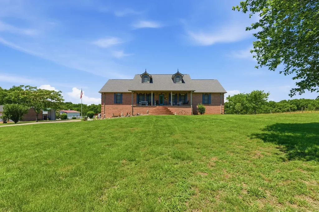 238 Zieglers Fort Road Gallatin TN 37066