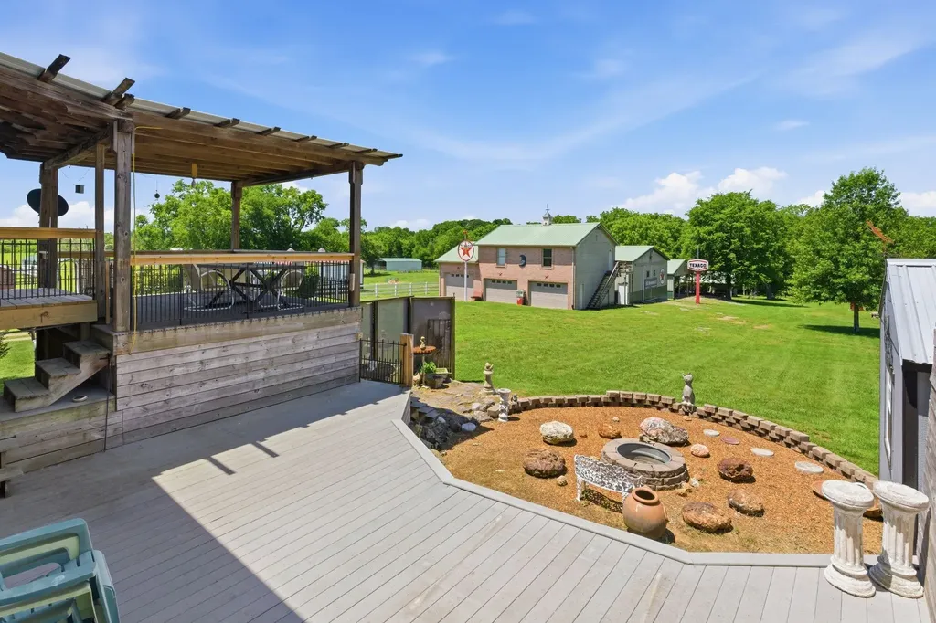 238 Zieglers Fort Road Gallatin TN 37066