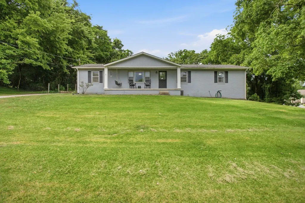 2040 Glencoe Road Culleoka TN 38451