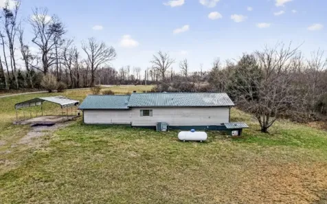 79 Evans Lane Spencer TN 38585