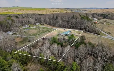 79 Evans Lane Spencer TN 38585