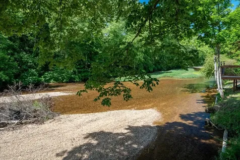 322 Creekside Lane Westpoint TN 38486