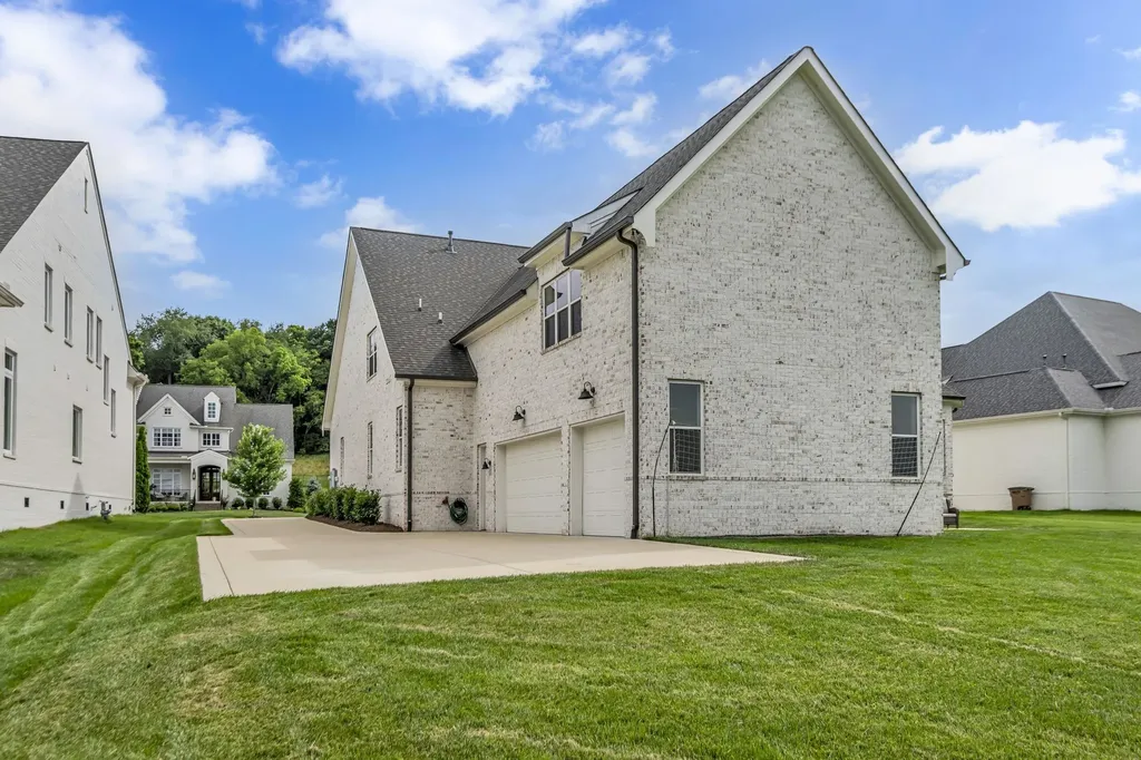 3639 Ronstadt Road Thompsons Station TN 37179